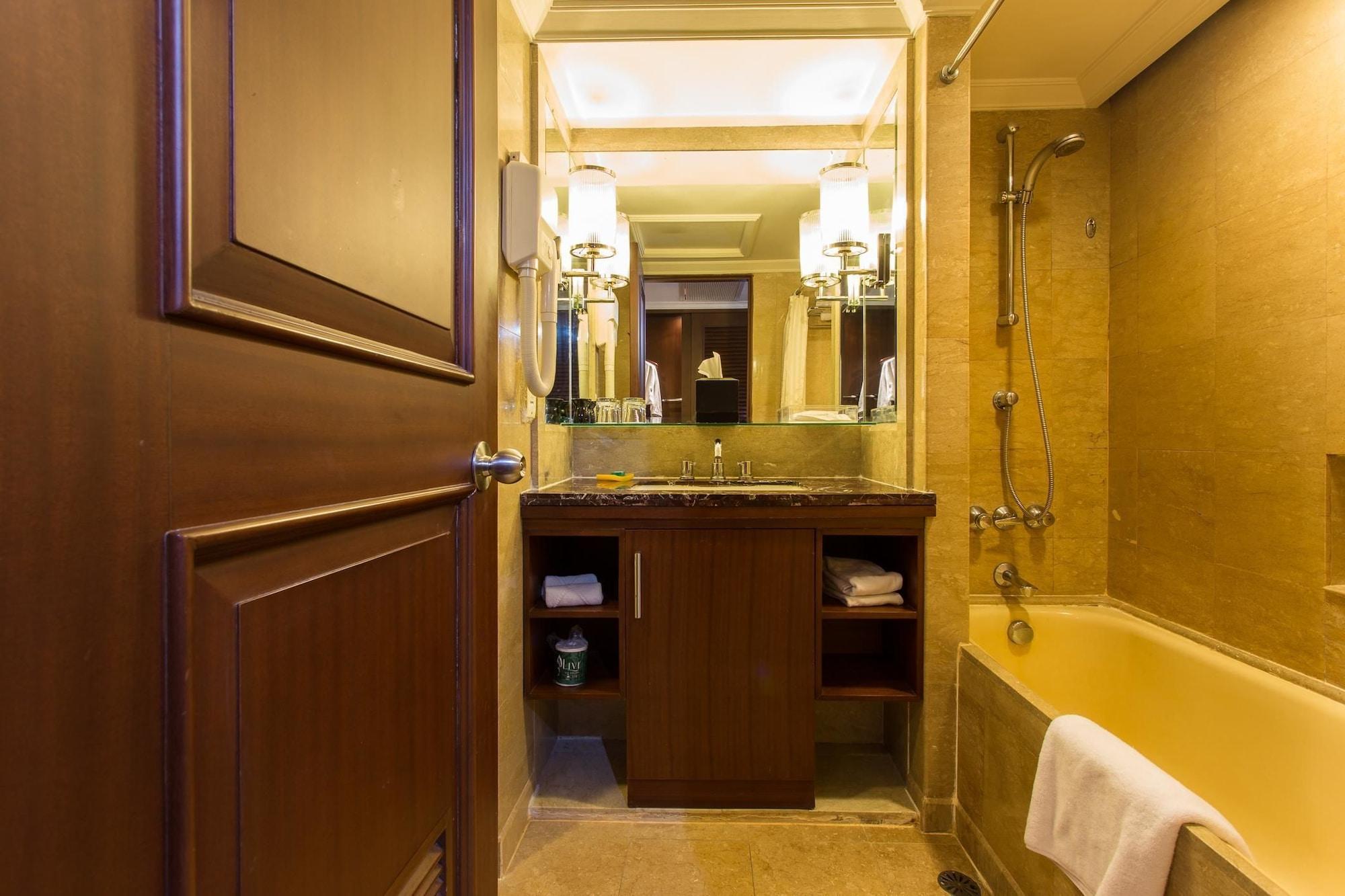 Le Grandeur Hotel Balikpapan ภายนอก รูปภาพ