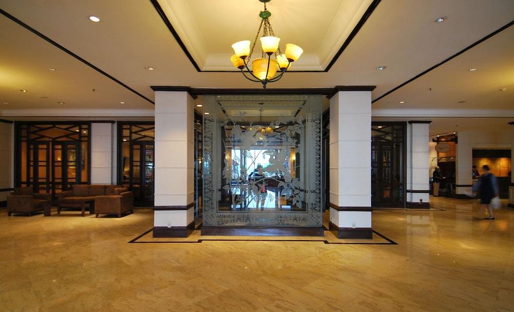 Le Grandeur Hotel Balikpapan ภายนอก รูปภาพ
