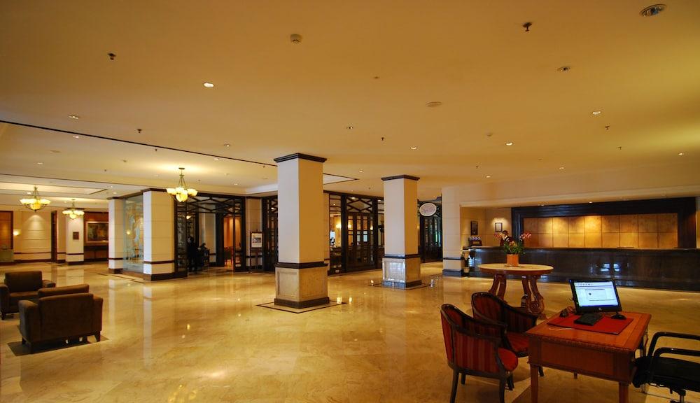 Le Grandeur Hotel Balikpapan ภายนอก รูปภาพ