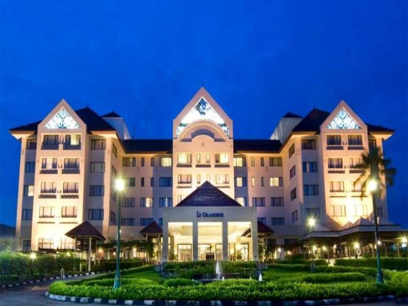 Le Grandeur Hotel Balikpapan ภายนอก รูปภาพ