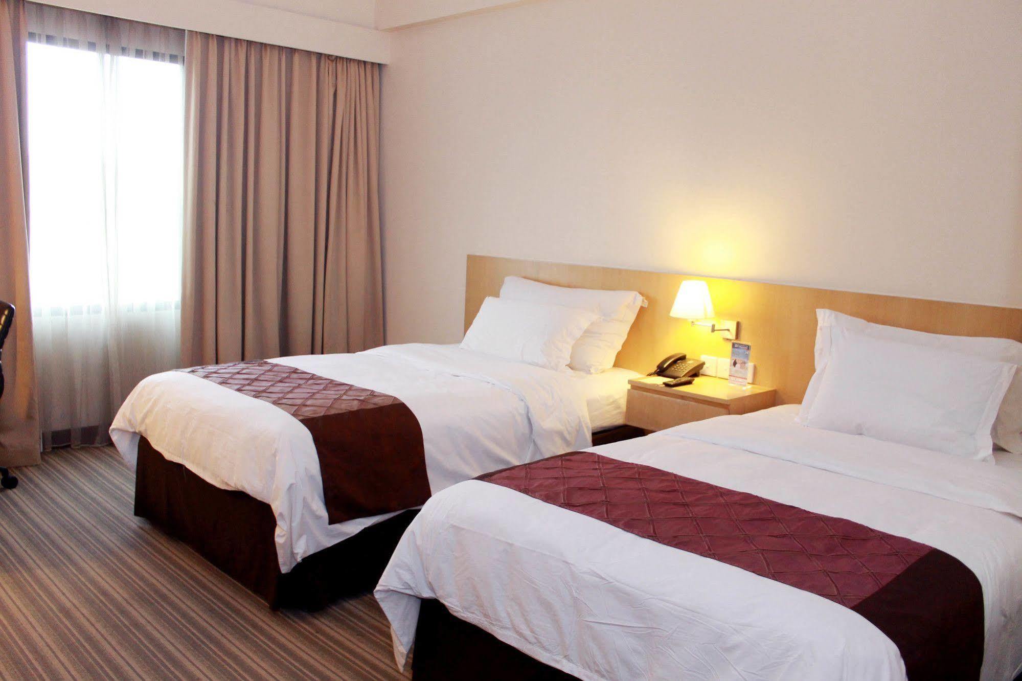 Le Grandeur Hotel Balikpapan ภายนอก รูปภาพ