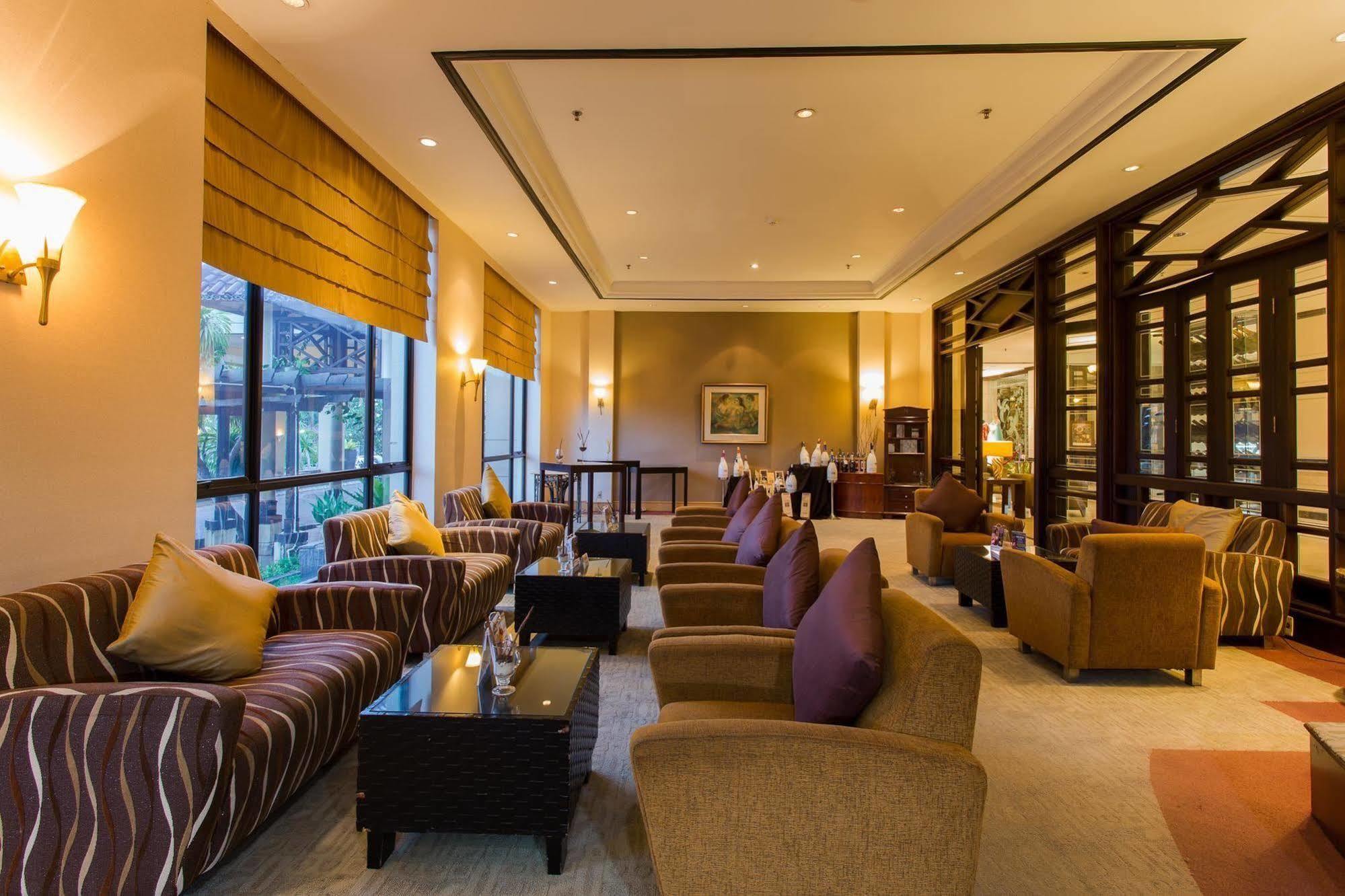 Le Grandeur Hotel Balikpapan ภายนอก รูปภาพ