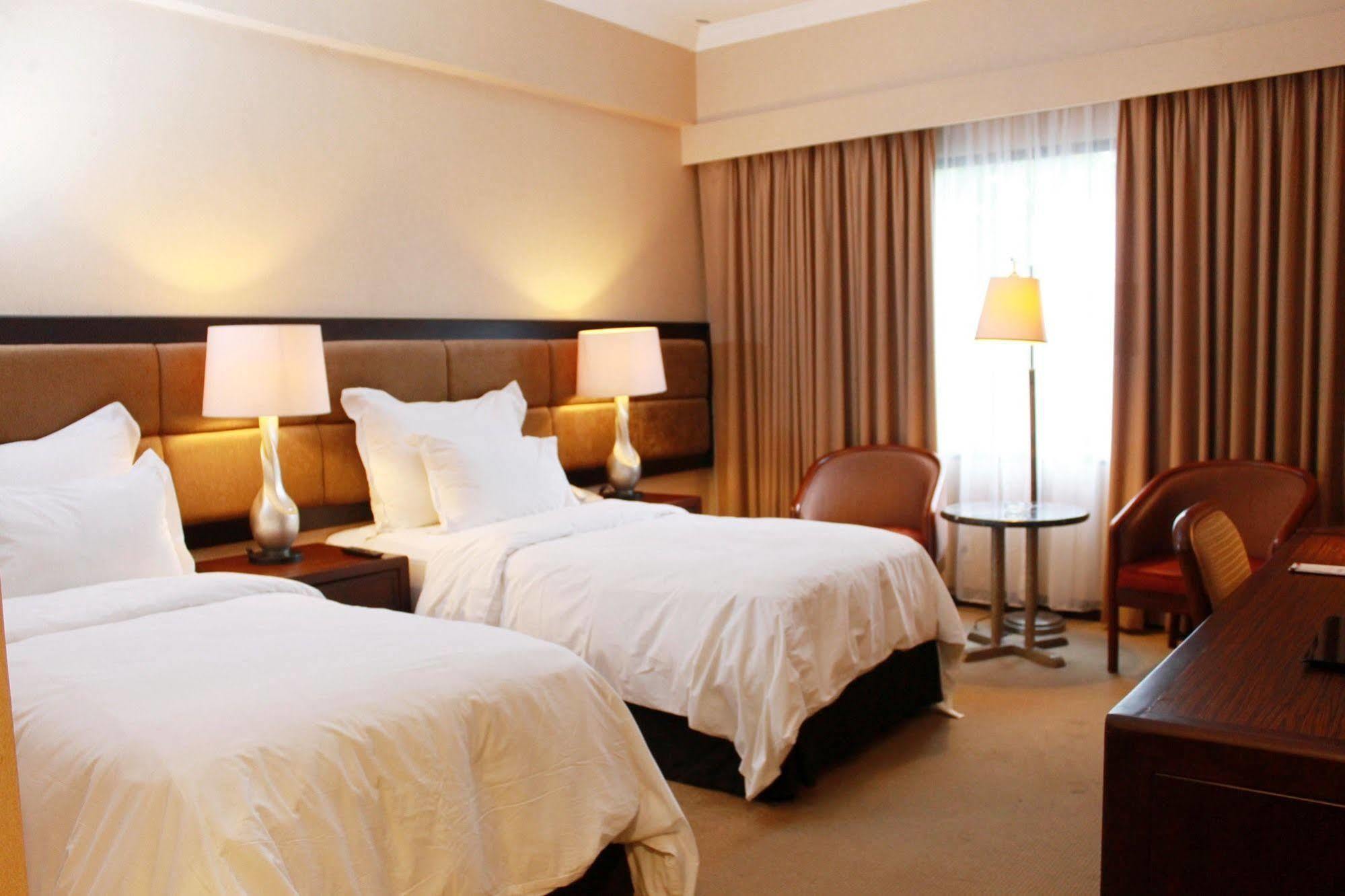 Le Grandeur Hotel Balikpapan ภายนอก รูปภาพ